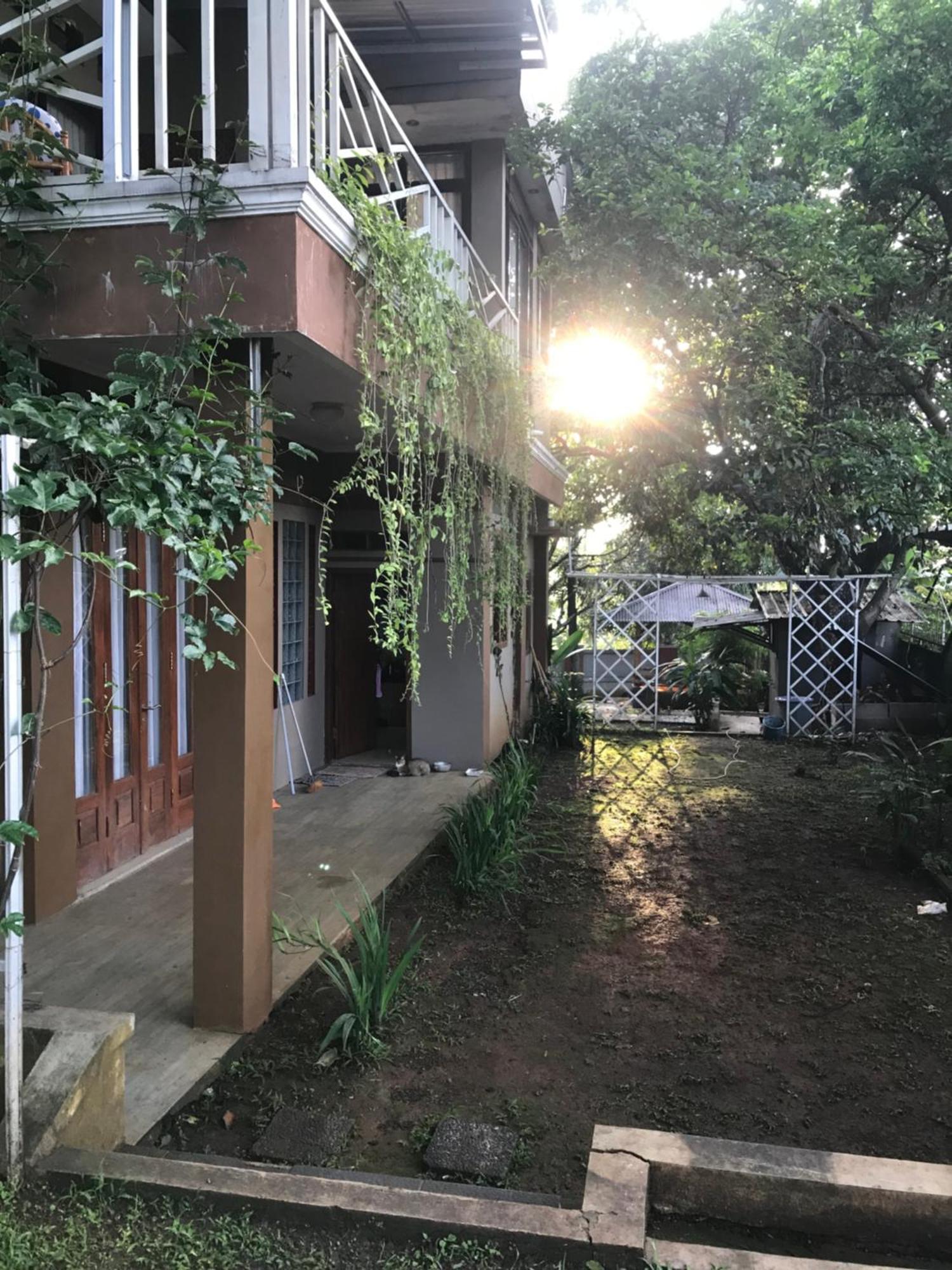 Villa Naumi Bandung Exterior photo